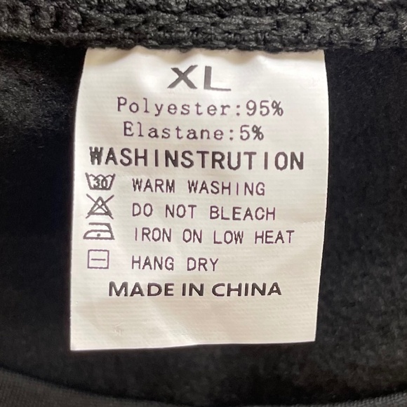 Men's/Unisex XL (Pack of 3) Discount Industry Black Long Sleeve Performance T's - Picture 16 of 16